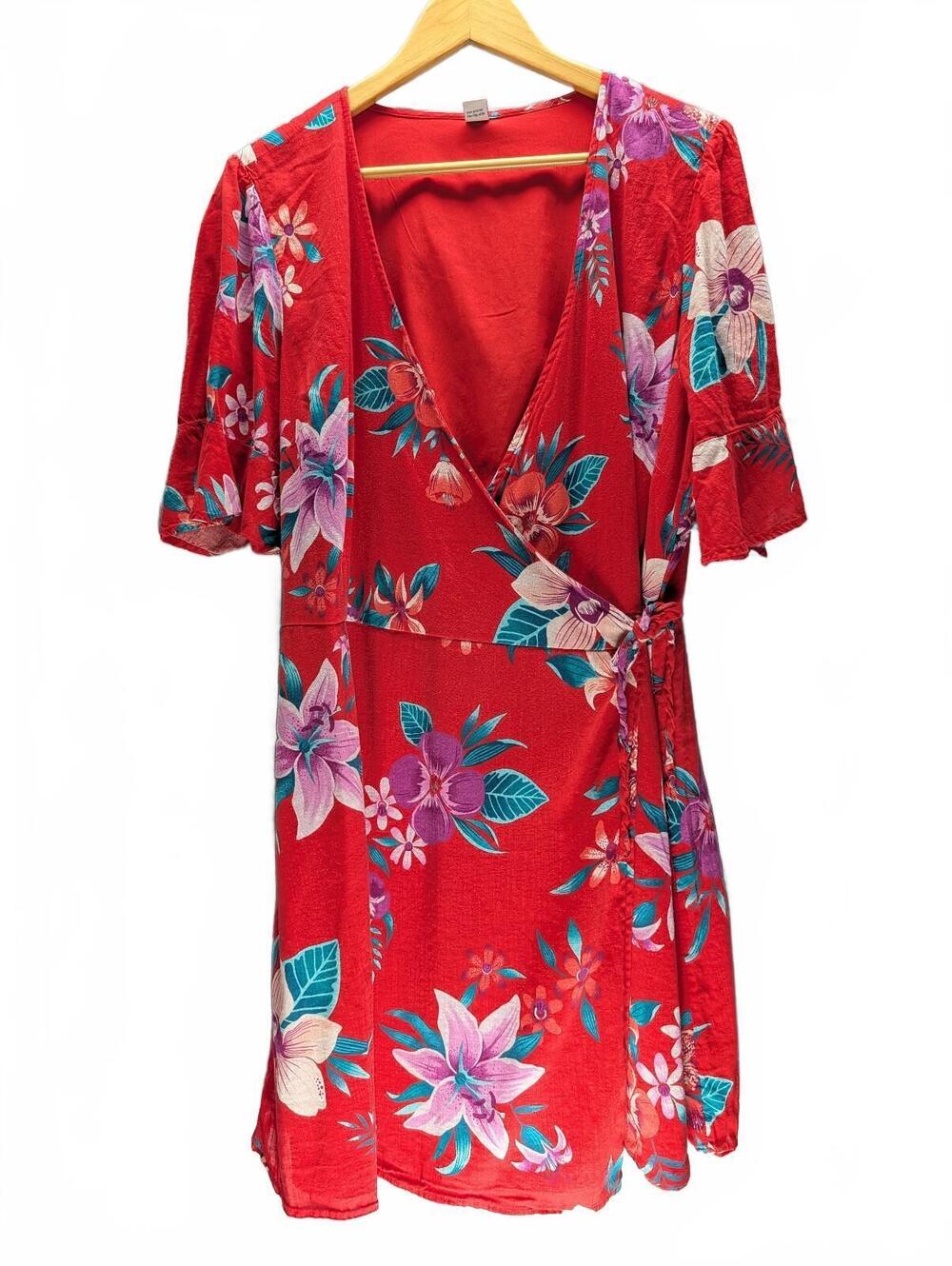 Old Navy Women's Red Floral Wrap Dress Size XL Summer